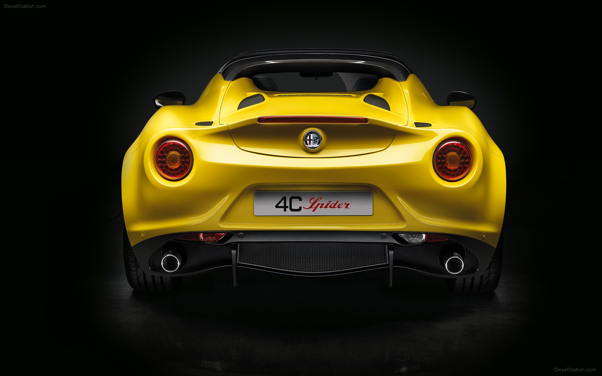 Alfa Romeo 4C Spider 2015